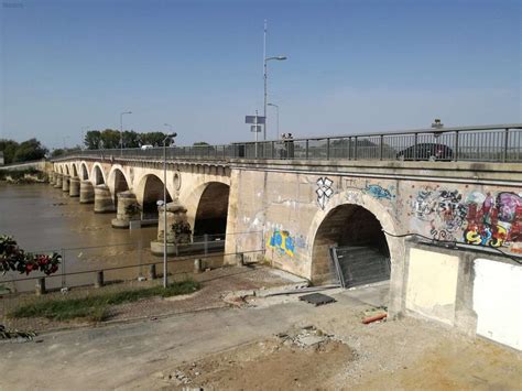 Libourne la restauration du pont de pierre débute ce lundi