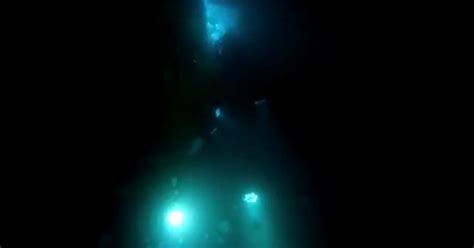 Eerie Images From Camerons Deep Sea Dive