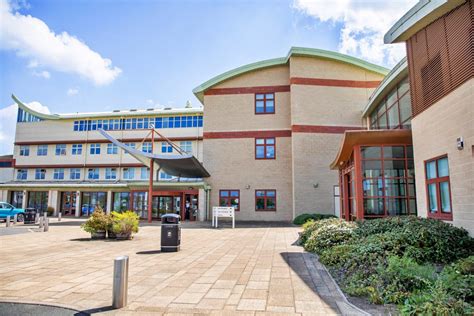 New Rugby College Facility To Teach Eco Friendly Construction
