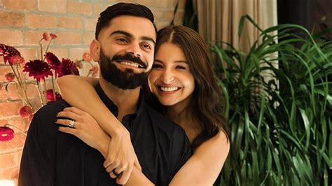 Kohli Anushka Pregnant Virat Kohli And Anushka Sharma Expecting Their