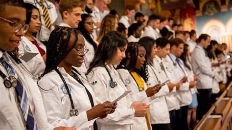 Med Students Schools Put Modern Spin On Age Old Hippocratic Oath