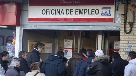 El paro aumenta en enero en 83 464 personas la mayor subida en cinco años