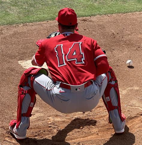 Gay Ball On Twitter Angels Catcher Spreads Those Ass Cheeks Wide In A Squatting Position🍑