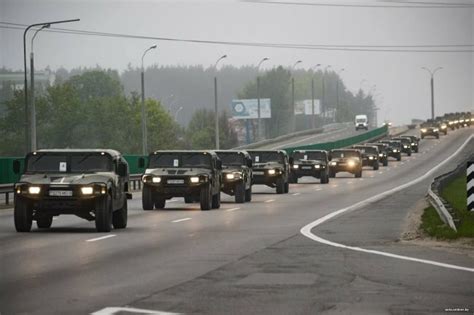 Автоколонна на дороге: что из себя представляет и можно ли ее обгонять ...