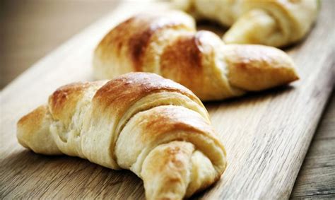 Receta De Croissants O Cruasanes Caseros De Hojaldre Hogarmania