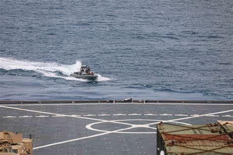 Dvids Images Bataan Arg Th Meu Conduct Vbss Drills Aboard Uss