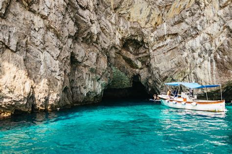 Capri Tour In Barca Dell Isola E Visita Facoltativa Della Grotta