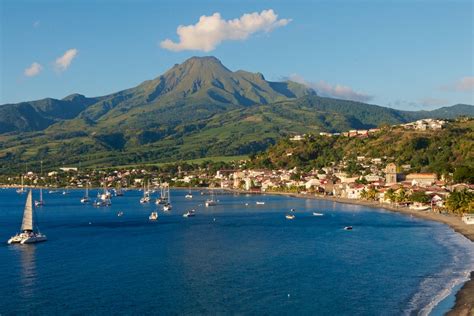 Martinique Island A 3 Day Beach To Jungle Road Trip Condé Nast Traveler