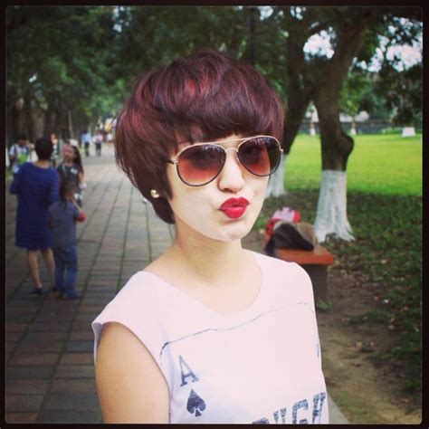 NGẮM ảnh xì tin của CÁC BÀ MẸ HOT GIRL