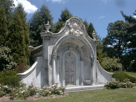 Burnet Private Mausoleum Spring Grove Cemetery Cincinnati Oh Cemetery Statues Cemetery Art