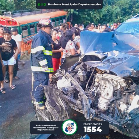 Nuestro Diario On Twitter Accidentevial 💥🚌 Al Menos 10 Personas Resultaron Heridas Tras Un