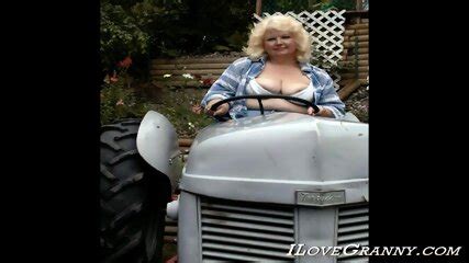 ILOVEGRANNY Naked Matures Not In Motion In Compilation Of Pics