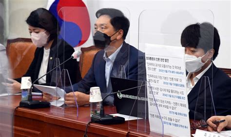 언론중재법 ‘전운 고조여 전원위원회 Vs 야 필리버스터