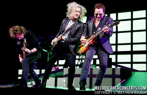 Foreigner Live In Las Vegas At Mgm Grand On October 8 201 Flickr