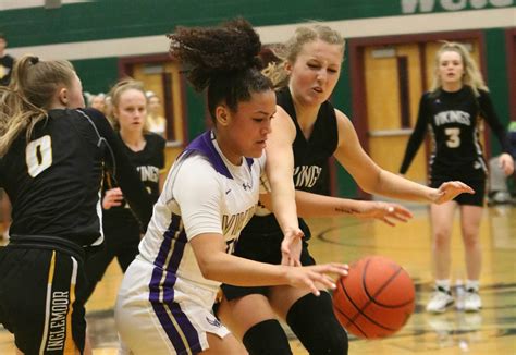 Inglemoor Girls Season Ends Boys Set For State Bothell Kenmore Reporter