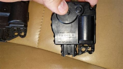 Dodge Charger Blend Door Actuator