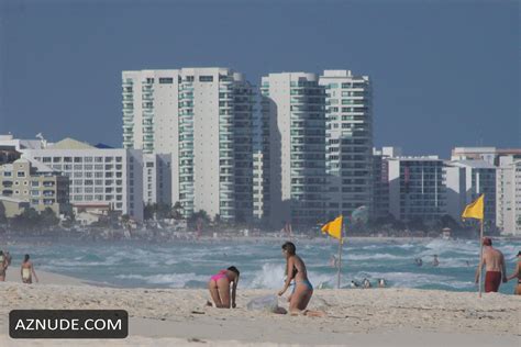 Jayde Nicole In Pink Bikini At The Beach In Cancun AZNude