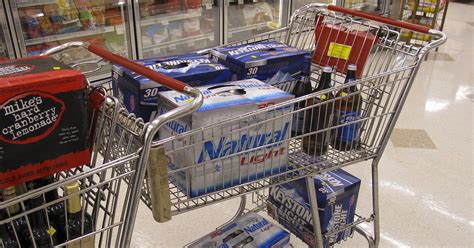 These Are The Cheapest Days To Buy Beer And Wine At The Grocery Store