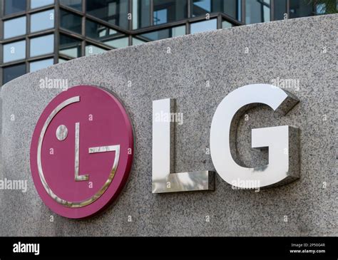 Lg Headquarter Hi Res Stock Photography And Images Alamy