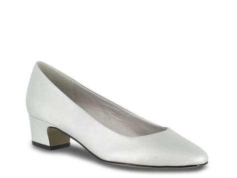 Easy Street Prim Pump Free Shipping DSW