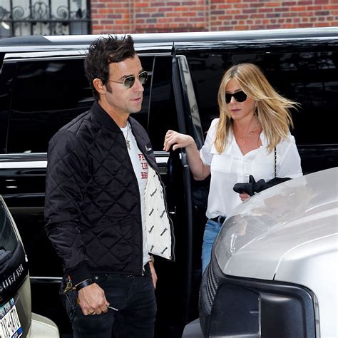 JENNIFER ANISTON and Justin Theroux Out and About in New York 09/28/2016 – HawtCelebs