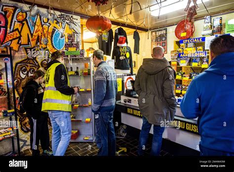 Baarle Nassau Fuegos Artificiales En La Ventana De Una Tienda De