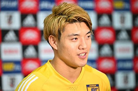 堂安律は兄弟3人で末っ子！長男は会社員？次男の憂は元プロサッカー選手で現在は？｜ソロモンnews