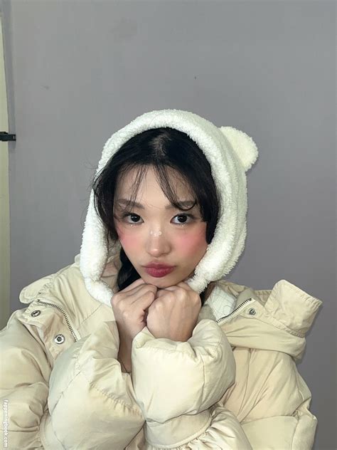 Livy Renata Livyrenata Nude OnlyFans Leaks Fappening FappeningBook