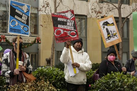 Federal Judge Says San Francisco Cant Clear Homeless Camps The Columbian