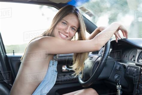 Hot Nude Girls Posing With Cars Xxx Porn