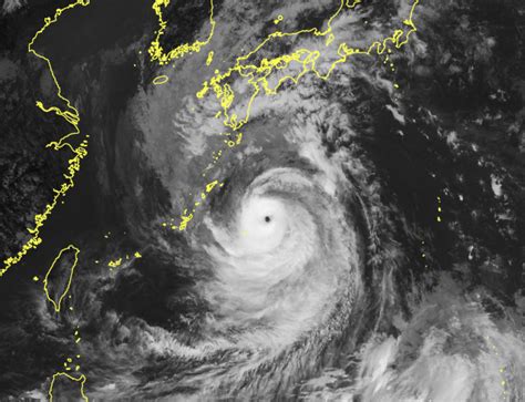 Thousands Shelter As Super Typhoon Nanmadol Hits Japan