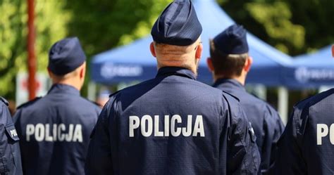 Tak źle nie było od 30 lat W Warszawie brakuje policjantów RMF 24