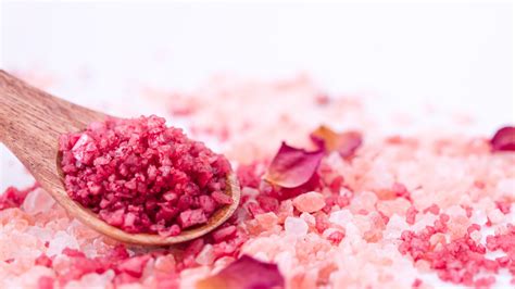 natural pain relief   ease discomfort  home woman home