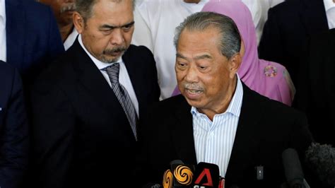 Malaysias Ex Pm Muhyiddin Yassin Slapped With Seventh Corruption