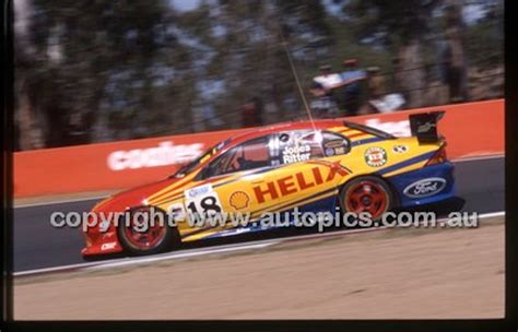 Bathurst 1000 2002 Photographer Marshall Cass Code 02 B02 073