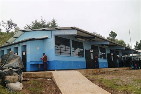 Inauguración Y Entrega Del Proyecto Construcción De Una Escuela