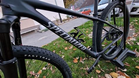 Specialized EPIC HT COMP Carbon Oil Flake Silver 2022 Prijavim Se