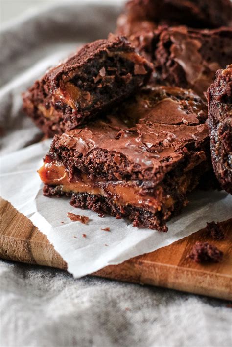 Caramel Brownies - Lolo Home Kitchen