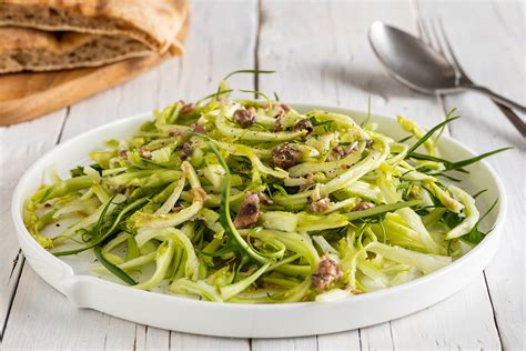 Ricetta Insalata Di Puntarelle Cucchiaio D Argento