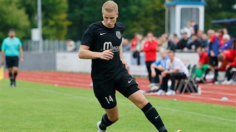 Landesliga Am Samstag Rottendorf Berrascht Und Holt Als Erstes Team