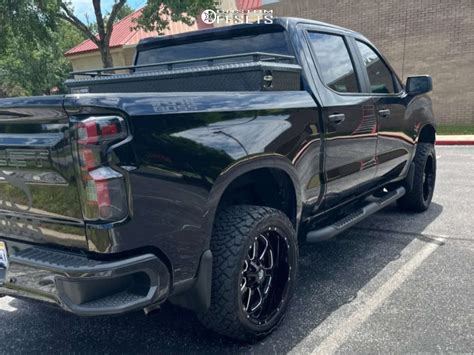 2022 Chevrolet Silverado 1500 With 22x10 19 Pure Grit Grit And 33 12 5r22 Venom Power Terra