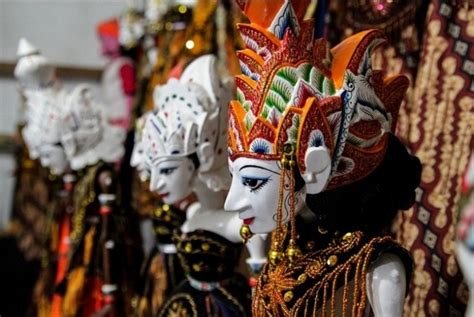 Pesona Wayang Kulit Warisan Budaya Yang Diakui Unesco