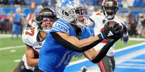 Lions beat Bucs to reach NFC title game against 49ers | Crain's Detroit ...