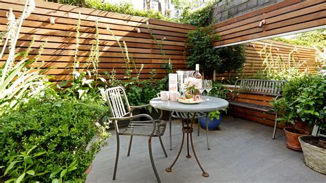 Small Sloping Garden Design Ideas Photos | Fasci Garden