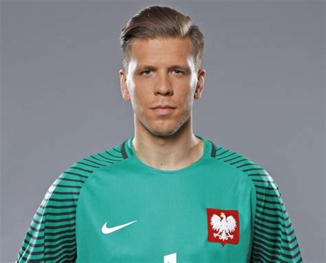 Wojciech Szczesny - Bio, Net Worth, Salary, Wife, Family, Parents ...