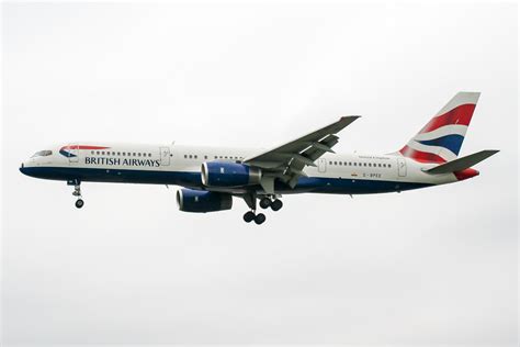 G BPEE London Heathrow LHR EGLL 23 04 2007 PlanePixNase Flickr