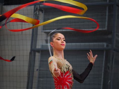 Neviana Vladinova (Bulgaria) won bronze in ribbon finals at World Cup ...