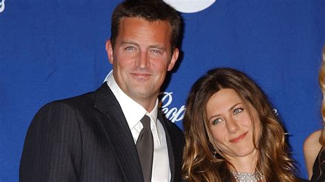 What Was Matthew Perry S Relationship With Jennifer Aniston Really Like