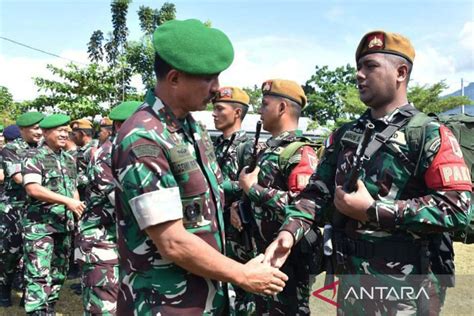 Pangdam Sambut Kedatangan Satgas Pamtas Yonarmed Tarik Bogani