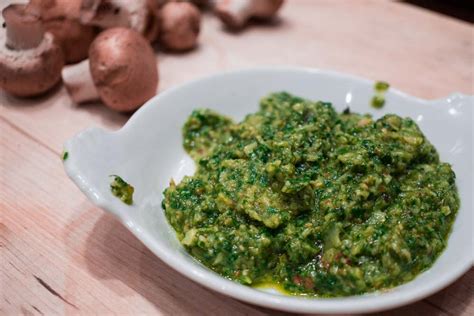 Roasted Garlic Pesto | Byrd House Paleo